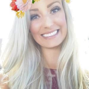 Meet your Posher, Carly